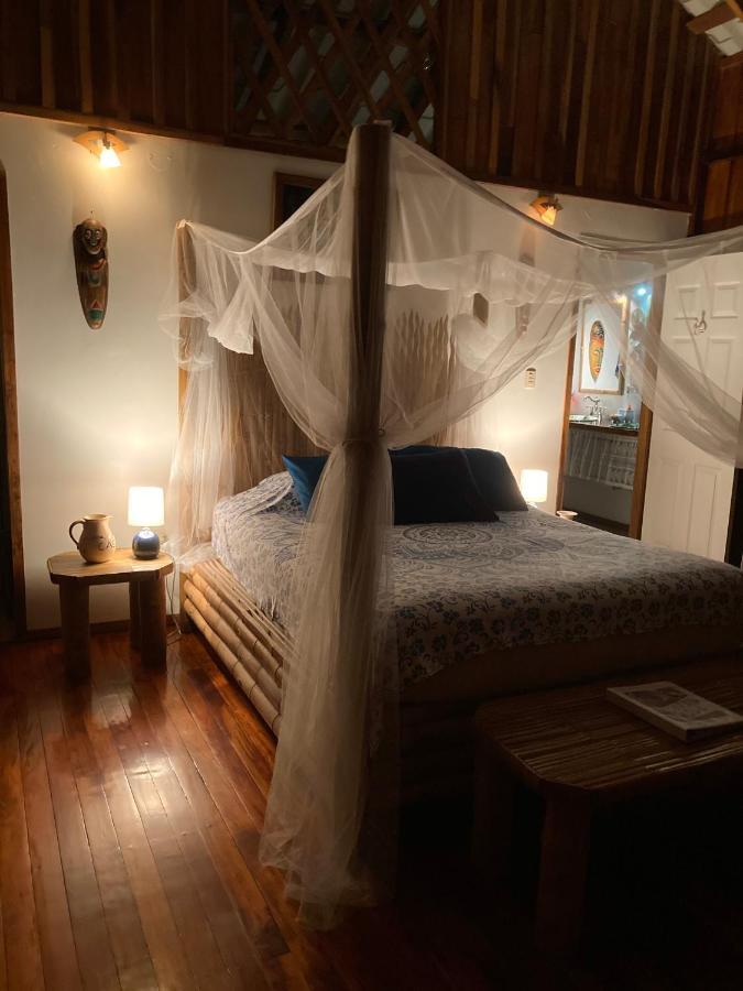 Coral Hill Bungalows Cahuita Extérieur photo