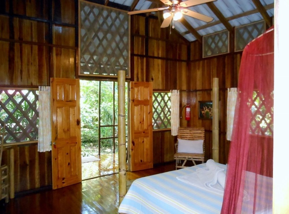 Coral Hill Bungalows Cahuita Extérieur photo