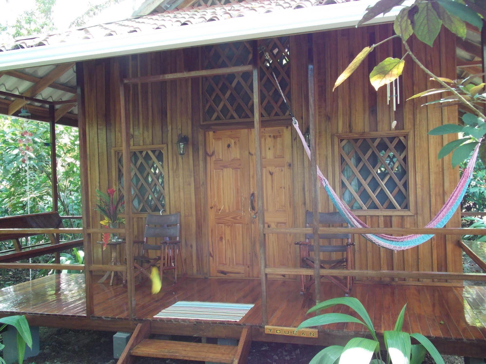 Coral Hill Bungalows Cahuita Extérieur photo