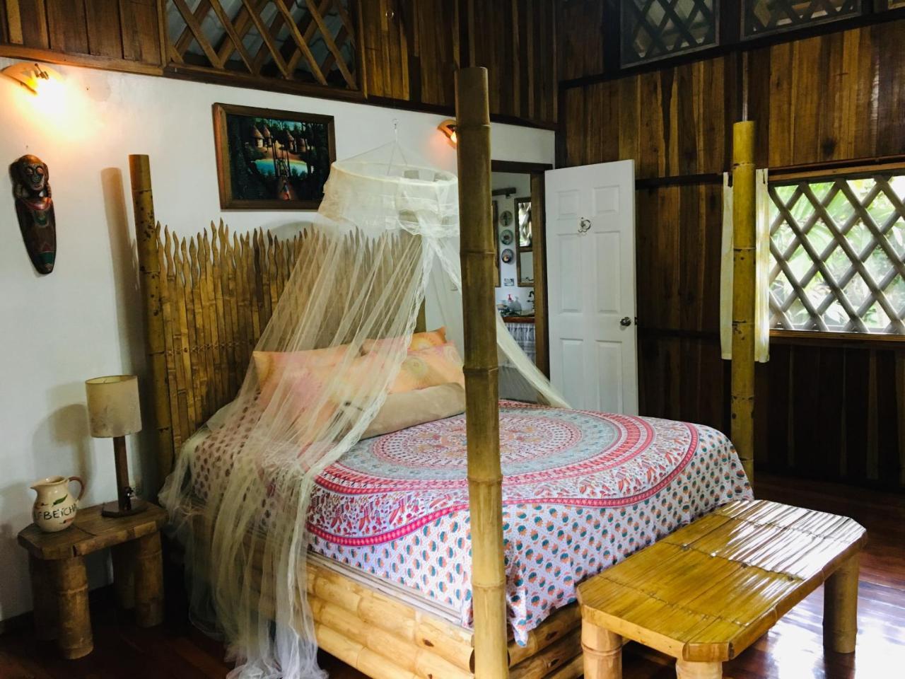 Coral Hill Bungalows Cahuita Extérieur photo